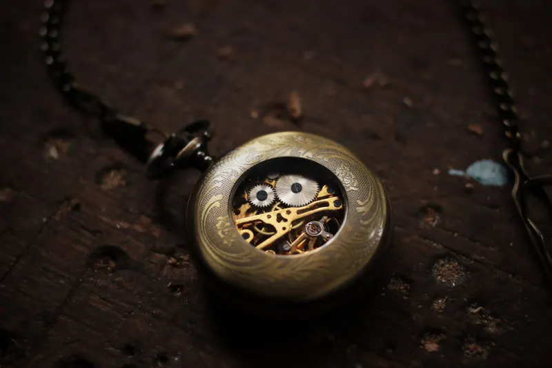 One Piece, Many Lives: The Case for Accessories That Age Better Than You Do